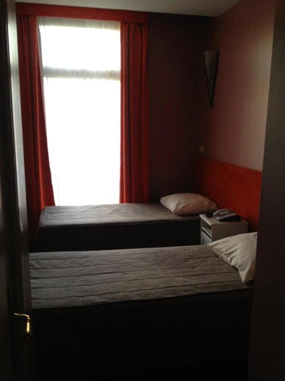 Hotel Stalingrad Brussel Rom bilde